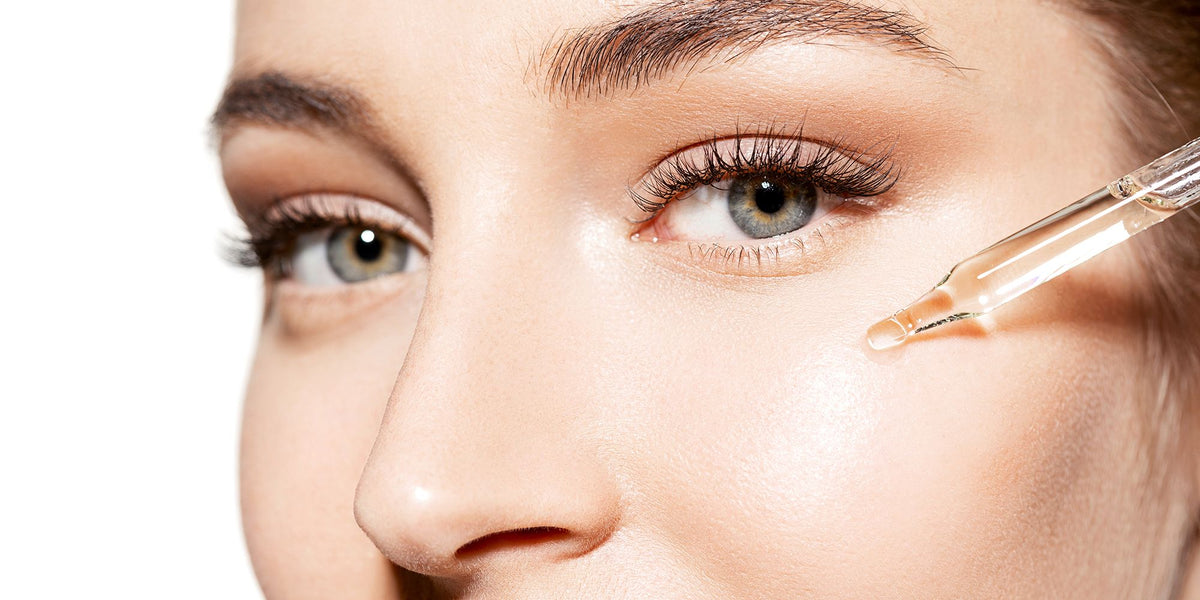 "Hyaluronic Acid: Your Skin's Thirst Quencher!"